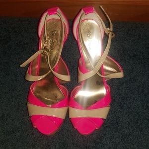 Guess hot Pink/Tan heels